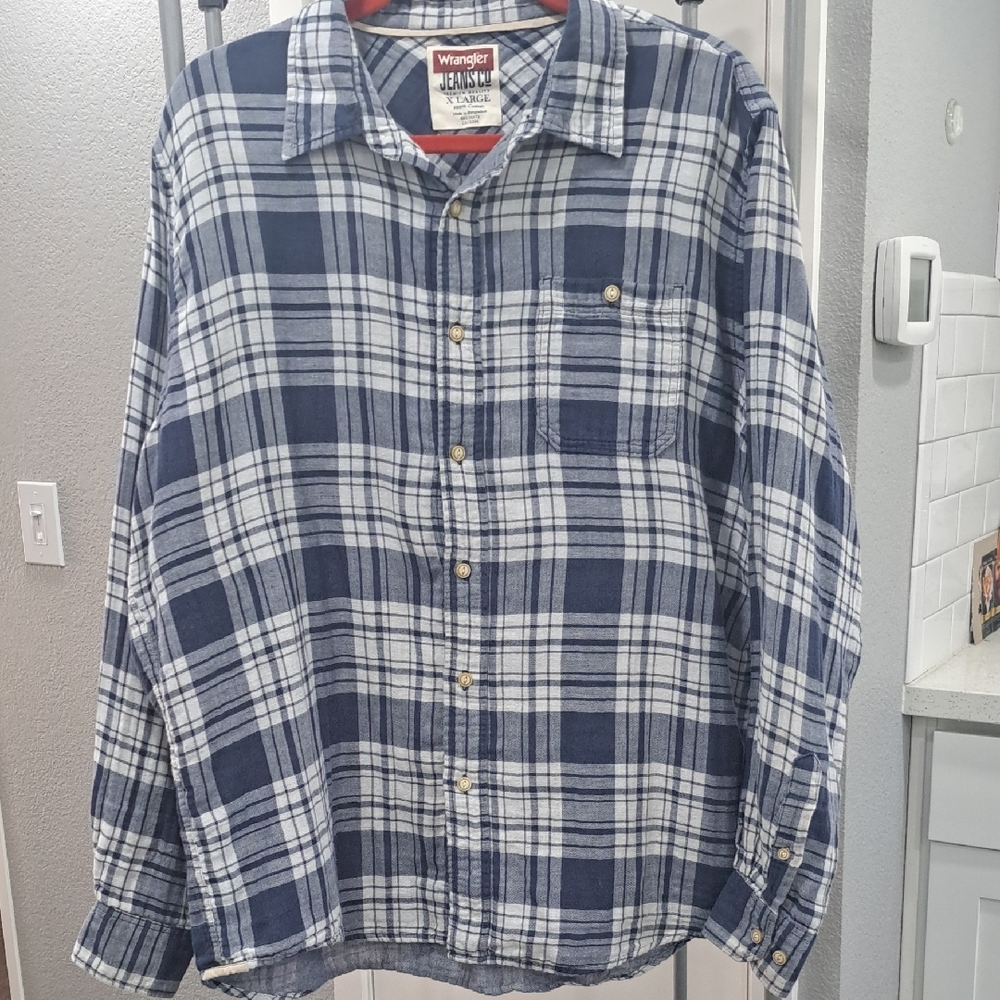 Wrangler Men's Navy and White Checkered Shirt, 100 Cotton, XL